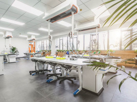 Jinan Thomas School