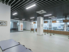 Jinan Thomas School